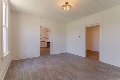 Tiny photo for 315 E Michigan Street, Evansville, IN 47711 (MLS # 202618297)