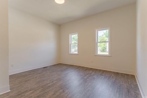 Tiny photo for 315 E Michigan Street, Evansville, IN 47711 (MLS # 202618297)