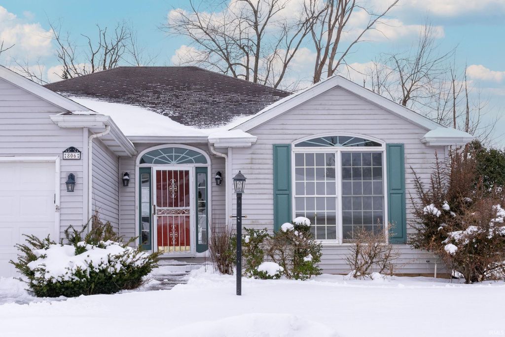 Photo of 806 Copperfield Drive, South Bend, IN 46614 (MLS # 202605888)