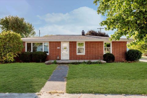 Photo of 210 Ohio Street, Michigantown, IN 46057 (MLS # 202540958)