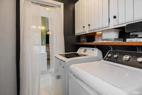 Tiny photo for 413 Willow Drive, Union City, IN 47390 (MLS # 202631812)