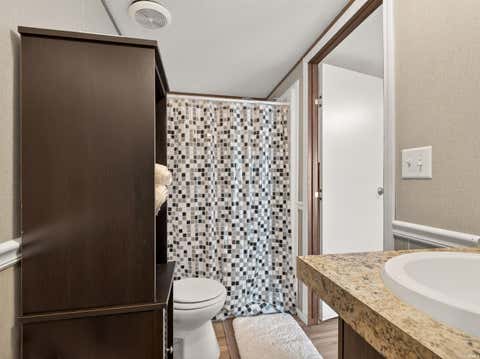 Tiny photo for 11 EMS D21 Lane, Syracuse, IN 46567 (MLS # 202616416)