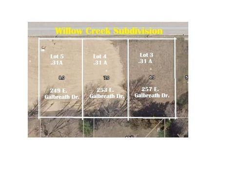 Tiny photo for 253 E Galbreath Drive #4, Winamac, IN 46996 (MLS # 202438437)