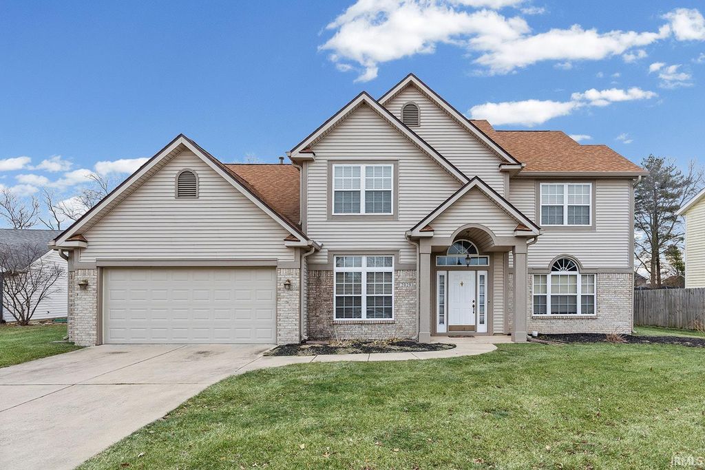 Photo of 2029 Longspur Drive, West Lafayette, IN 47906 (MLS # 202549740)