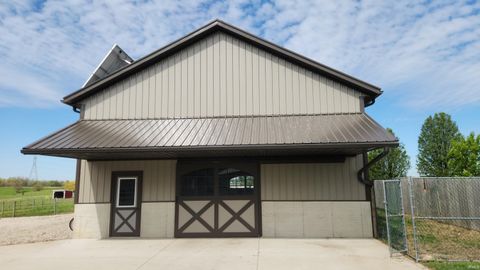 Tiny photo for 57051 County Road 33, Middlebury, IN 46540 (MLS # 202618544)