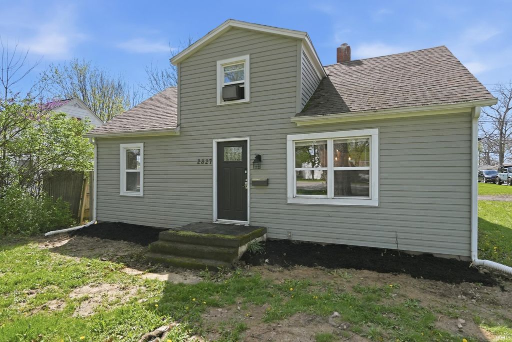 Photo of 2827 Hobson Road, Fort Wayne, IN 46805 (MLS # 202614309)