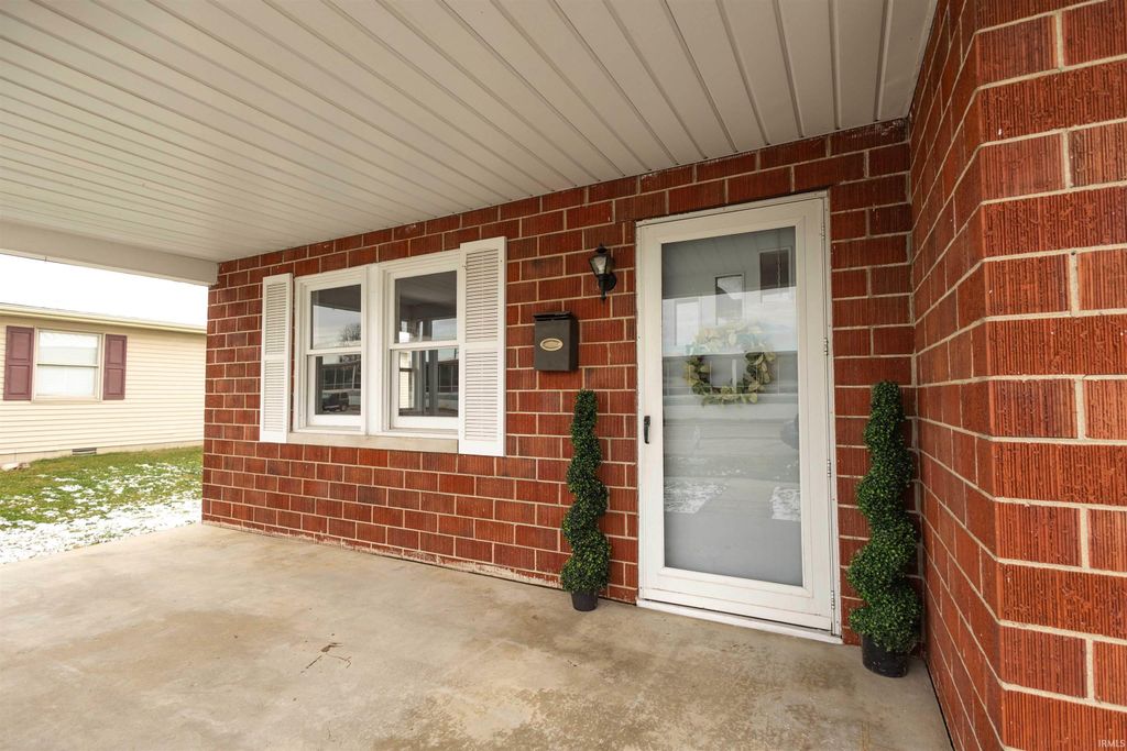 Photo of 844 W Frank Street, Mitchell, IN 47446 (MLS # 202548101)