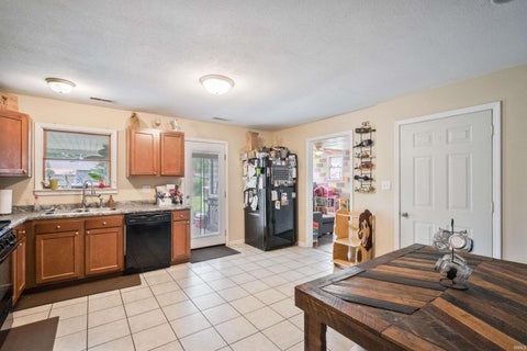 Tiny photo for 2308 Balmoral Boulevard, Kokomo, IN 46902 (MLS # 202626980)