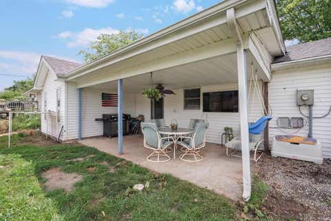Tiny photo for 2308 Balmoral Boulevard, Kokomo, IN 46902 (MLS # 202626980)