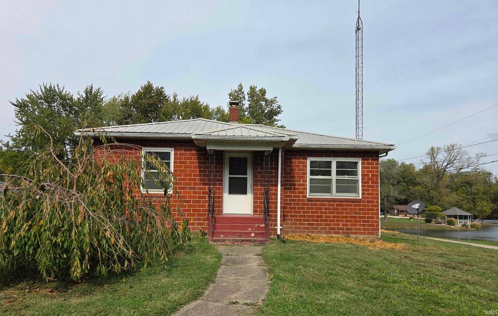 Photo of 314 E Elnora Street, Odon, IN 47562 (MLS # 202542432)