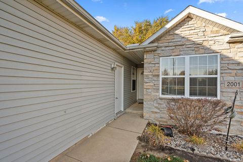 Tiny photo for 1999-2001 Ohio Street, LaPorte, IN 46350 (MLS # 202545517)