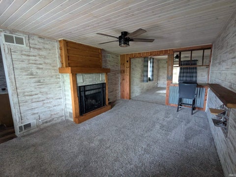 Tiny photo for 5556 E Montpelier Pike, Marion, IN 46953 (MLS # 202641383)