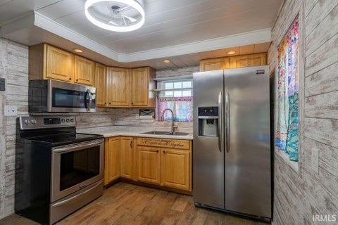 Tiny photo for 5556 E Montpelier Pike, Marion, IN 46953 (MLS # 202641383)