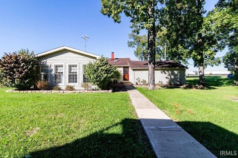Tiny photo for 5556 E Montpelier Pike, Marion, IN 46953 (MLS # 202641383)