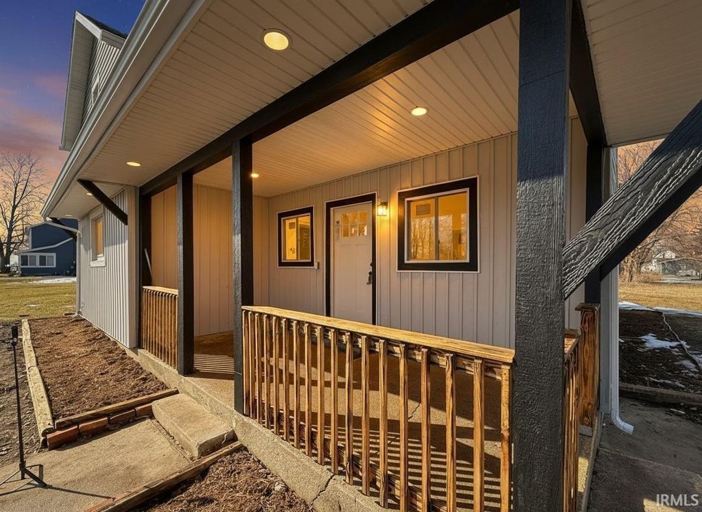 Photo of 402 W Pleasant Street, Churubusco, IN 46723 (MLS # 202604921)