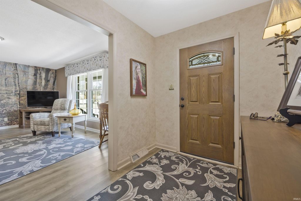 Photo of 2108 Sleepy Hollow Drive, Evansville, IN 47720 (MLS # 202608334)