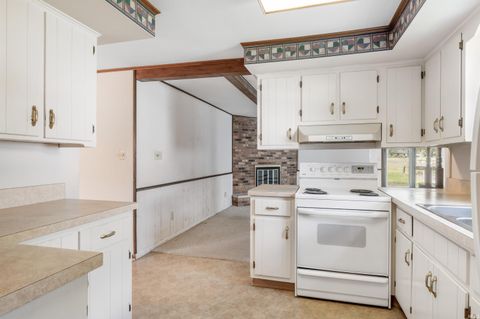 Tiny photo for 4221 Darby Drive, Fort Wayne, IN 46815 (MLS # 202616167)