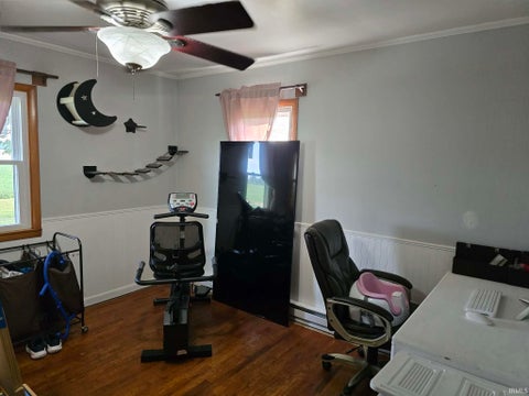 Tiny photo for 2824 W 600 N, Hartford City, IN 47348 (MLS # 202627923)