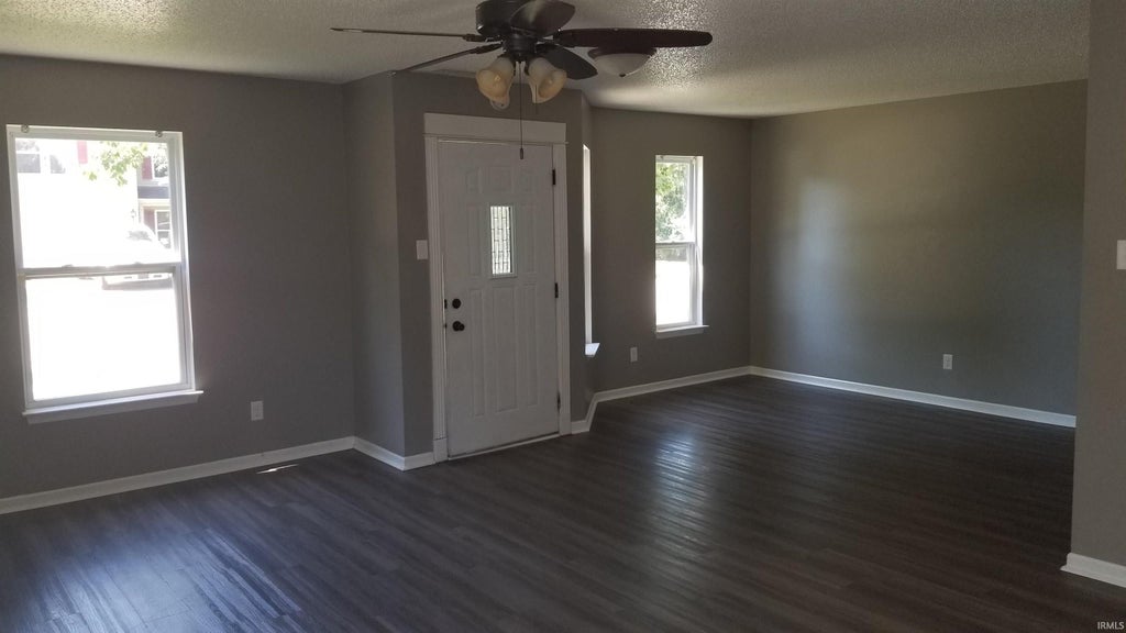 Photo of 4125 Doten Drive, Lafayette, IN 47909 (MLS # 202636927)