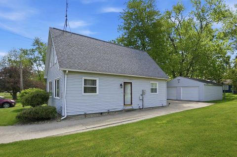 Tiny photo for 504 Carlin Drive, Angola, IN 46703 (MLS # 202618602)