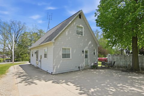 Tiny photo for 504 Carlin Drive, Angola, IN 46703 (MLS # 202618602)
