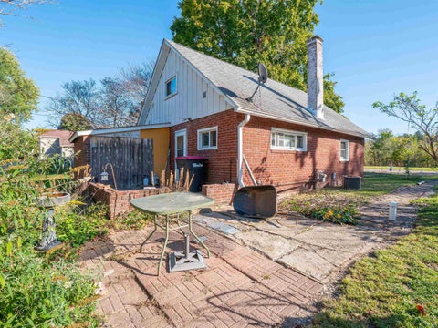 Tiny photo for 1100 E Taylor Street, Attica, IN 47918 (MLS # 202643636)