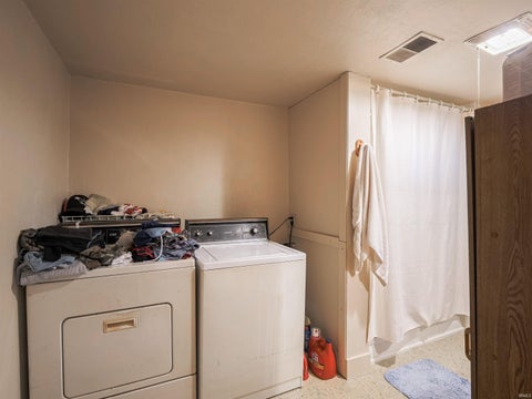 Tiny photo for 1100 E Taylor Street, Attica, IN 47918 (MLS # 202643636)