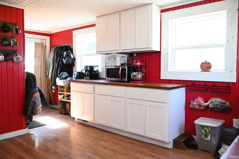 Tiny photo for 3715 S 100 E, Star City, IN 46985 (MLS # 202541358)