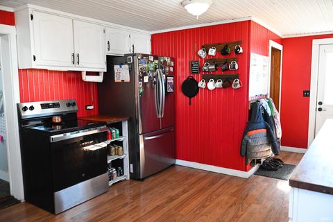 Tiny photo for 3715 S 100 E, Star City, IN 46985 (MLS # 202541358)