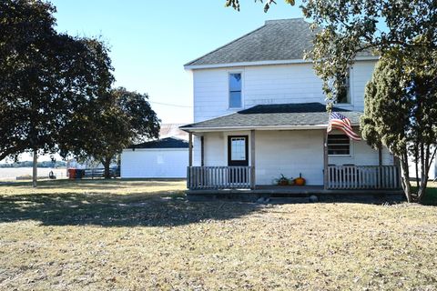 Photo of 3715 S 100 E, Star City, IN 46985 (MLS # 202541358)