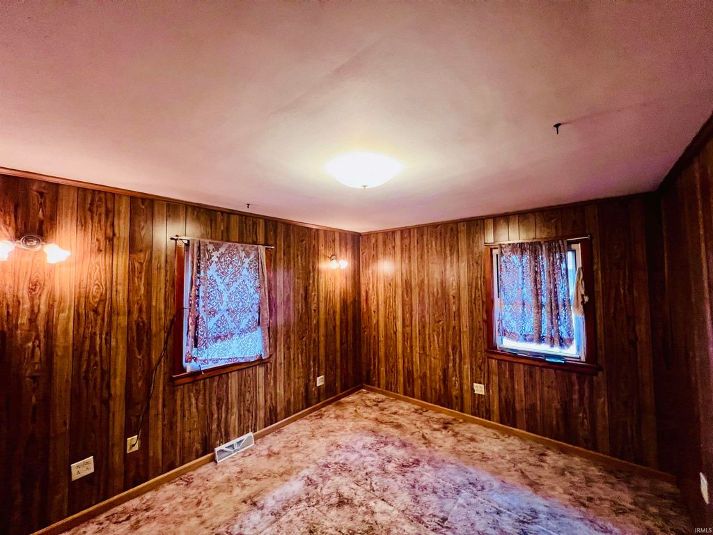 Photo of 4325 W Forrest Park Drive, Bloomington, IN 47404 (MLS # 202605622)