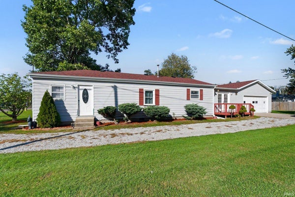 2730 10TH ST, ELKHART, IN 46517 - Image feadf3de5fb3ed4fdb8cc007ab6aede6/3104611676