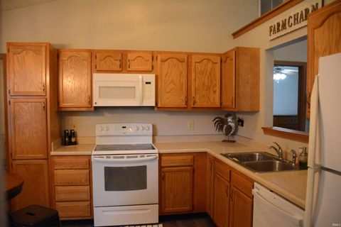 Tiny photo for 5643 N BLUEGRASS Circle, Lafayette, IN 47905 (MLS # 202618817)