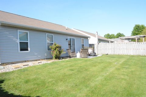 Tiny photo for 5643 N BLUEGRASS Circle, Lafayette, IN 47905 (MLS # 202618817)