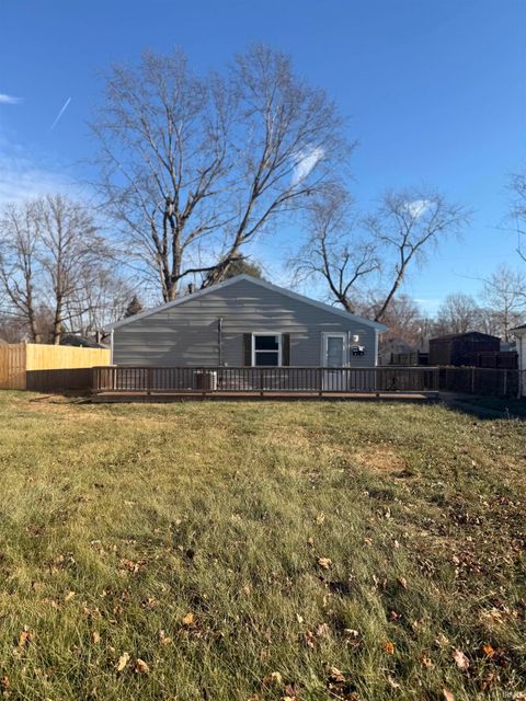 Tiny photo for 1406 N Philips Street, Kokomo, IN 46901 (MLS # 202526977)