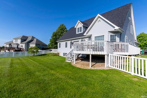 Tiny photo for 858 N PERSIMMON Drive, Warsaw, IN 46582 (MLS # 202619906)
