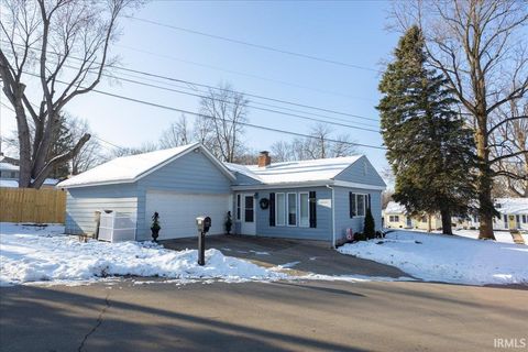 Tiny photo for 1039 Tulip Lane, Lafayette, IN 47904 (MLS # 202548715)