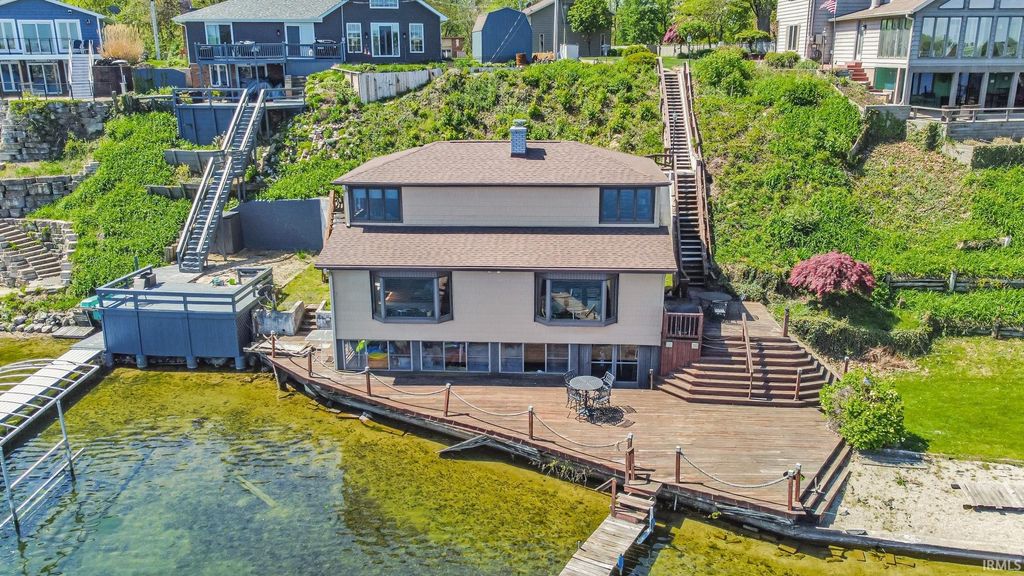 Photo of 16386 Pretty Lake Road, Plymouth, IN 46563 (MLS # 202611797)