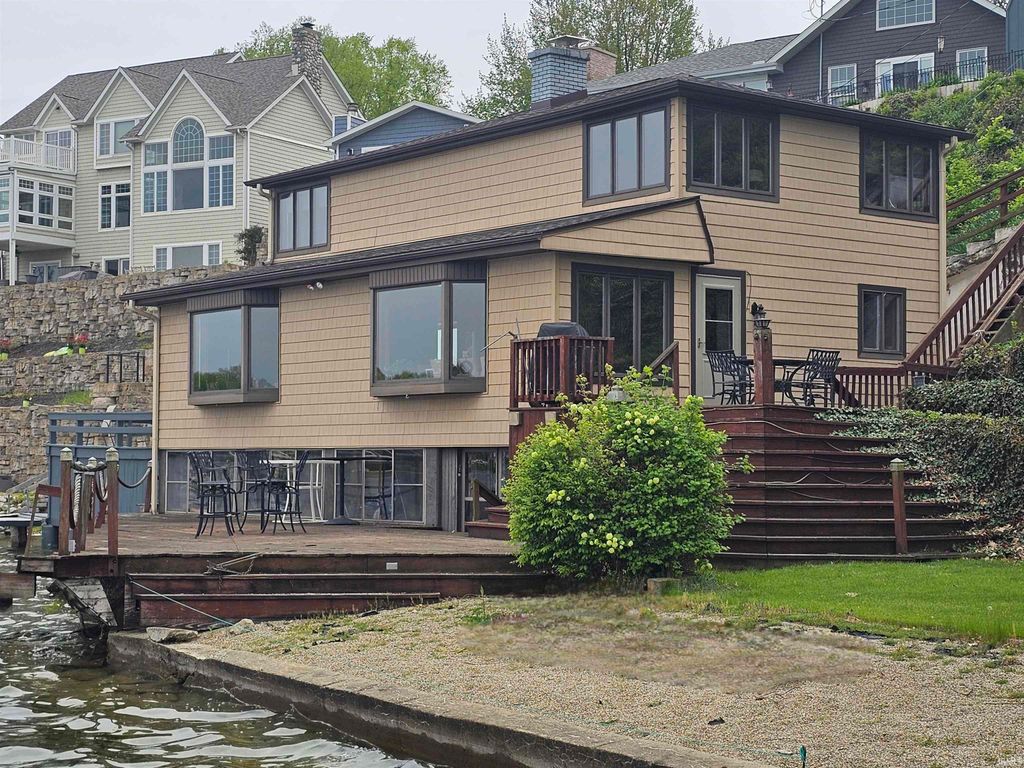 Photo of 16386 Pretty Lake Road, Plymouth, IN 46563 (MLS # 202611797)