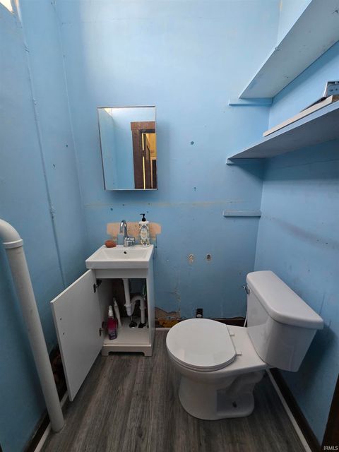 Tiny photo for 919-923 S Main Street, Kokomo, IN 46901 (MLS # 202609956)