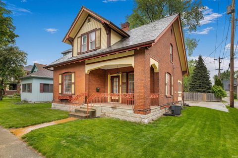 1217 Columbia Avenue, Fort Wayne, IN 46805 - #: 202517951