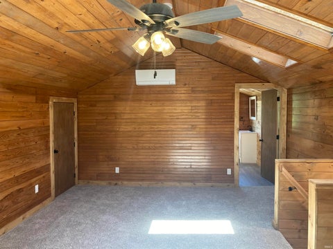 Tiny photo for 441 Oak Street, Lynnville, IN 47619 (MLS # 202618323)