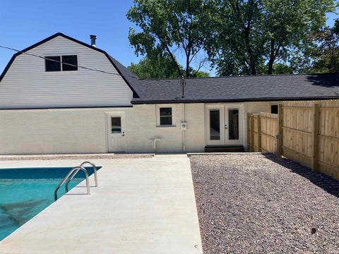 Tiny photo for 441 Oak Street, Lynnville, IN 47619 (MLS # 202618323)
