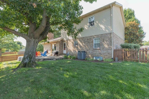 Tiny photo for 5635 Oak Ridge Drive, Evansville, IN 47711 (MLS # 202632025)