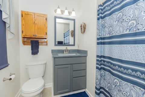 Tiny photo for 5635 Oak Ridge Drive, Evansville, IN 47711 (MLS # 202632025)