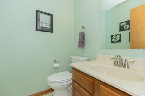 Tiny photo for 5635 Oak Ridge Drive, Evansville, IN 47711 (MLS # 202632025)