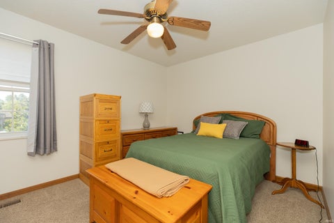 Tiny photo for 5635 Oak Ridge Drive, Evansville, IN 47711 (MLS # 202632025)