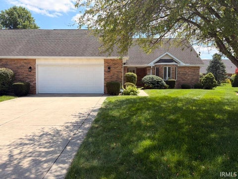 Photo of 521 Sagebrush Drive, Kokomo, IN 46901 (MLS # 202631635)