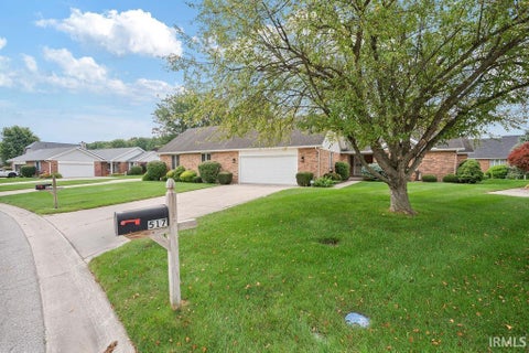 Tiny photo for 521 Sagebrush Drive, Kokomo, IN 46901 (MLS # 202631635)