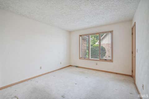 Tiny photo for 521 Sagebrush Drive, Kokomo, IN 46901 (MLS # 202631635)